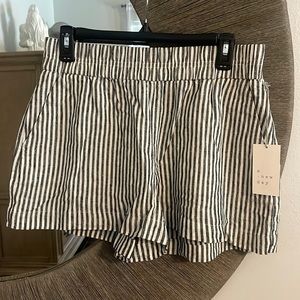 New Linen Stripe Shorts